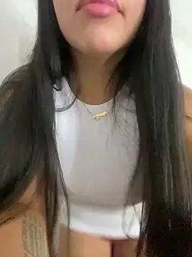 Snapshot of DulceAngelica chatting on March 24, 2026, 2:33 am DulceAngelica online show from March 24, 2026, 2:33 am