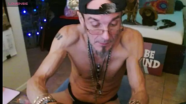 Snapshot of mycock2474u chatting on March 21, 2025, 10:28 am mycock2474u online show from March 21, 2025, 10:28 am