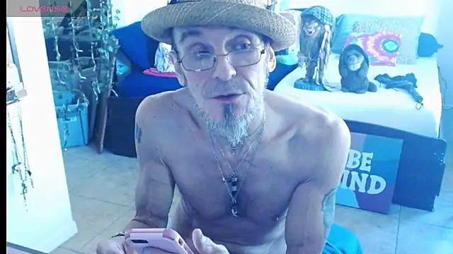 Snapshot of mycock2474u chatting on March 21, 2025, 4:40 pm mycock2474u online show from March 21, 2025, 4:40 pm