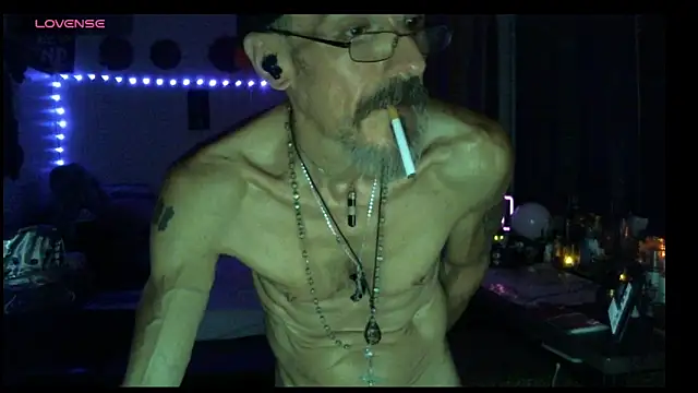 Snapshot of mycock2474u chatting on September 17, 2025, 12:18 pm mycock2474u online show from September 17, 2025, 12:18 pm