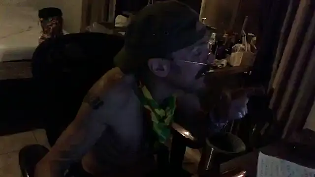 Snapshot of mycock2474u chatting on October 9, 2025, 2:01 am mycock2474u online show from October 9, 2025, 2:01 am