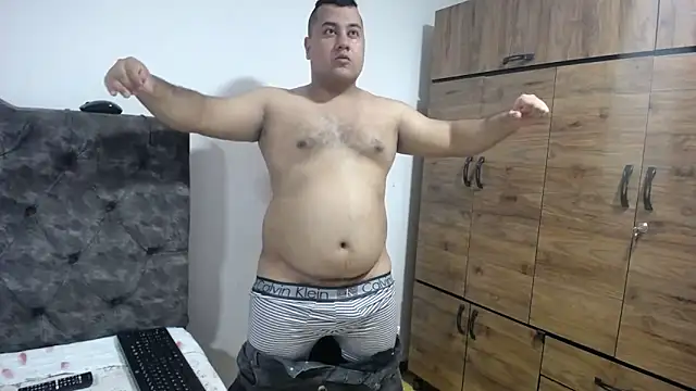 Snapshot of santi_hothot chatting on November 11, 2025, 8:03 pm santi hothot online show from November 11, 2025, 8:03 pm