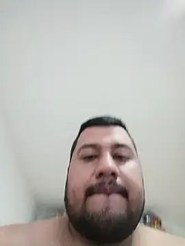 Snapshot of santi_hothot chatting on December 4, 2025, 7:02 pm santi hothot online show from December 4, 2025, 7:02 pm