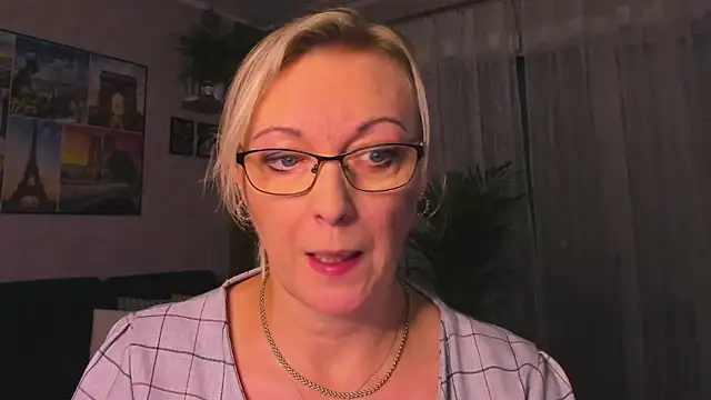 Snapshot of vanessa_chat chatting on November 13, 2025, 3:38 pm vanessa chat online show from November 13, 2025, 3:38 pm