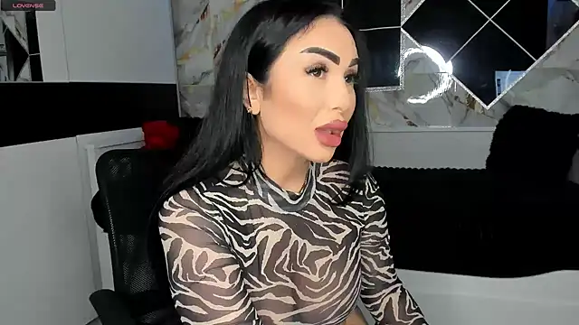 Snapshot of mistress_meryem chatting on February 25, 2025, 11:37 pm mistress meryem online show from February 25, 2025, 11:37 pm