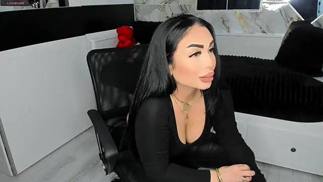 Snapshot of mistress_meryem chatting on March 6, 2025, 11:42 pm mistress meryem online show from March 6, 2025, 11:42 pm