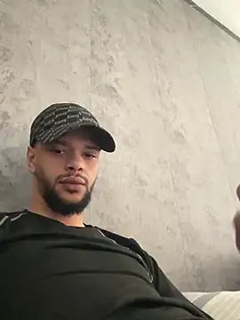 Lionayowe online show from March 7, 2026, 1:27 pm