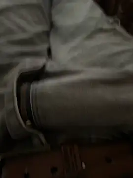 Redry9221 online show from March 13, 2025, 6:26 am