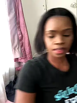 Snapshot of LuciousLips96 chatting on October 29, 2025, 10:14 am LuciousLips96 online show from October 29, 2025, 10:14 am