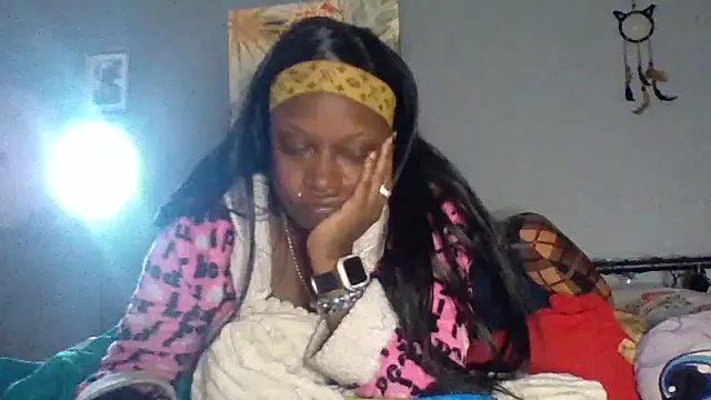 msdeedee online show from February 7, 2026, 9:06 am