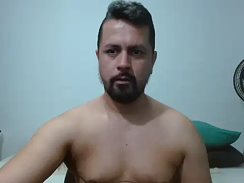 Snapshot of TRIISTAN_KING10 chatting on November 15, 2025, 8:46 pm TRIISTAN KING10 online show from November 15, 2025, 8:46 pm