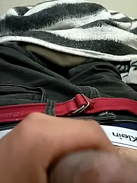 CDaviDiazj online show from October 2, 2025, 4:27 am