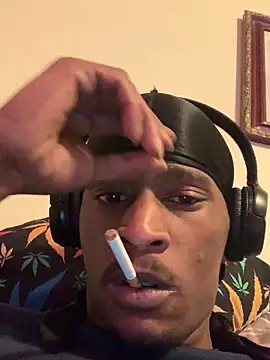 Snapshot of Tristris100 chatting on January 7, 2025, 6:03 pm Tristris100 online show from January 7, 2025, 6:03 pm