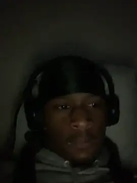 Snapshot of Tristris100 chatting on December 15, 2024, 3:13 am Tristris100 online show from December 15, 2024, 3:13 am