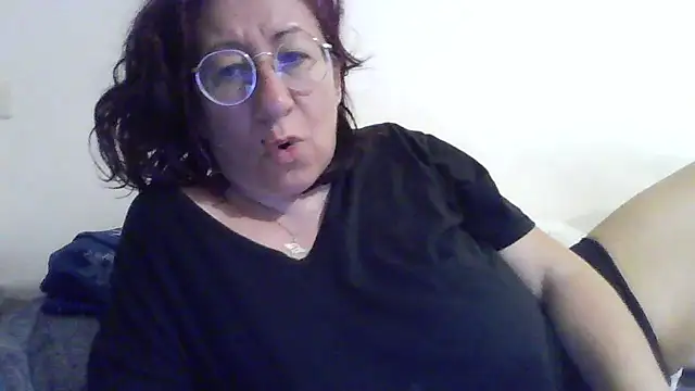 Snapshot of milkarock chatting on May 1, 2026, 8:03 pm milkarock online show from May 1, 2026, 8:03 pm