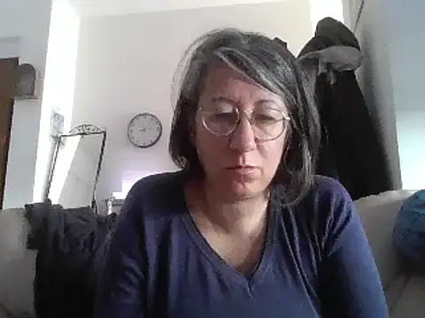 Snapshot of milkarock chatting on March 10, 2025, 10:07 am milkarock online show from March 10, 2025, 10:07 am