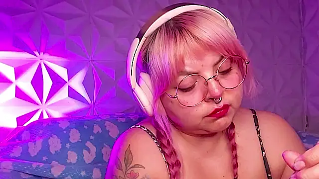 Satyn doll online show from March 5, 2026, 12:29 am