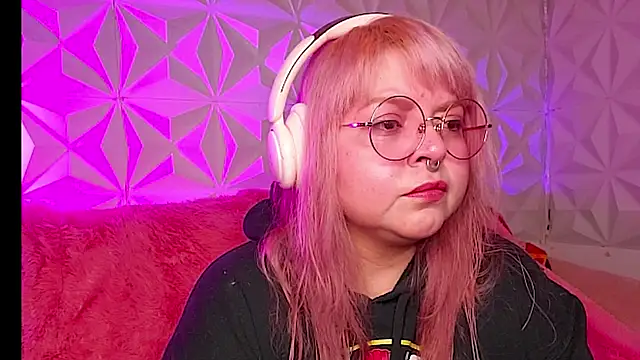 Satyn doll online show from January 11, 2026, 10:16 pm