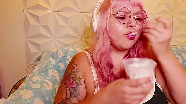 Satyn doll online show from May 31, 2026, 2:06 am