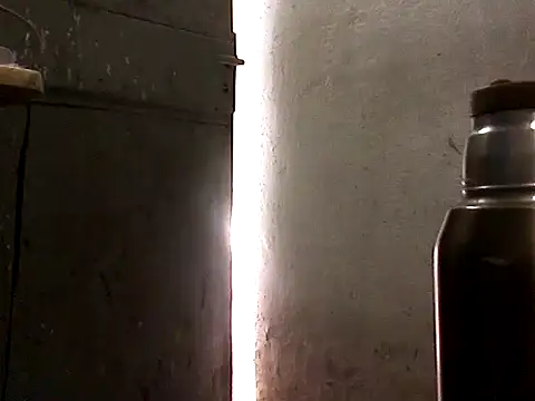 Silari1977 online show from December 3, 2025, 3:11 pm