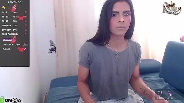 karen sofia  online show from April 13, 2026, 8:13 pm