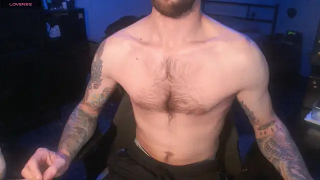 SexxxyLouis online show from November 5, 2025, 1:47 pm