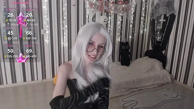 Snapshot of _Hanna_Moon_ chatting on October 31, 2025, 1:19 pm Hanna Moon online show from October 31, 2025, 1:19 pm