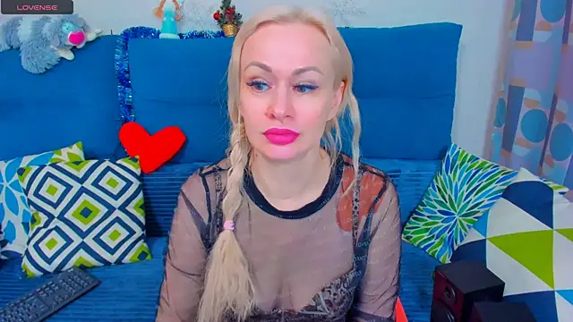 EllenMoore online show from January 5, 2025, 5:41 am