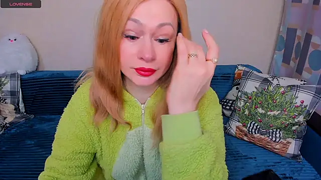 EllenMoore online show from February 8, 2026, 3:37 am