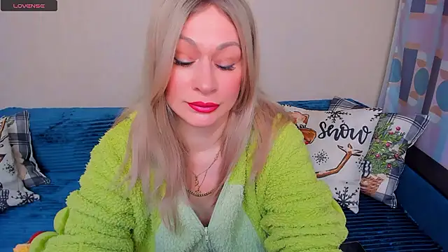 EllenMoore online show from February 23, 2026, 3:08 am