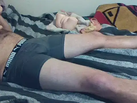 Snapshot of Bwc4u2Ride chatting on December 23, 2024, 1:03 pm Bwc4u2Ride online show from December 23, 2024, 1:03 pm