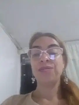 mari657 online show from February 8, 2026, 11:24 pm