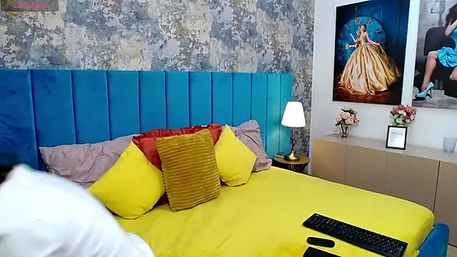 Snapshot of LisaCroft chatting on September 22, 2025, 7:25 am LisaCroft online show from September 22, 2025, 7:25 am