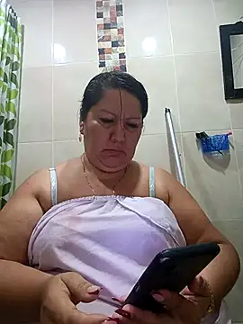 Brenda Berck  online show from November 29, 2025, 2:55 am