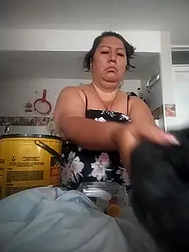 Brenda Berck  online show from February 21, 2026, 11:45 am