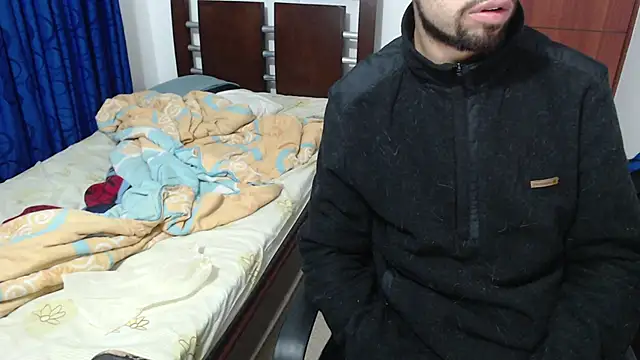 Snapshot of fvckolombianguyy chatting on March 8, 2025, 1:17 am fvckolombianguyy online show from March 8, 2025, 1:17 am