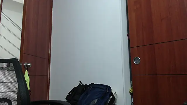 Snapshot of fvckolombianguyy chatting on February 19, 2025, 5:16 am fvckolombianguyy online show from February 19, 2025, 5:16 am