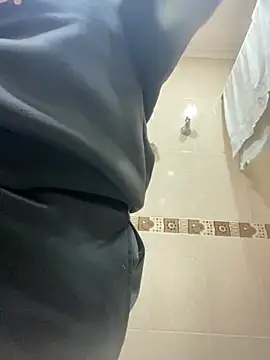 Fancyxlove online show from November 15, 2025, 12:31 pm