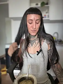 Snapshot of samisamsx chatting on December 16, 2025, 4:33 pm samisamsx online show from December 16, 2025, 4:33 pm