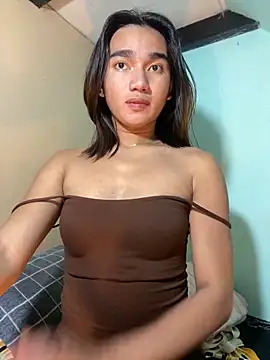 Snapshot of CasandraDiaz chatting on March 22, 2025, 6:43 am CasandraDiaz online show from March 22, 2025, 6:43 am