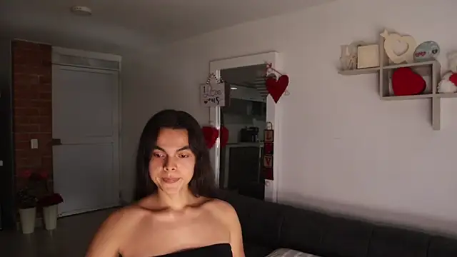  Vahos  online show from February 10, 2026, 7:24 pm