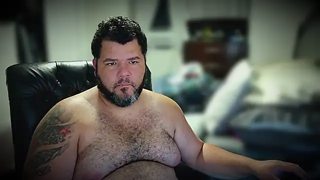 Snapshot of Gabihotxxx1 chatting on October 16, 2025, 1:47 am Gabihotxxx1 online show from October 16, 2025, 1:47 am