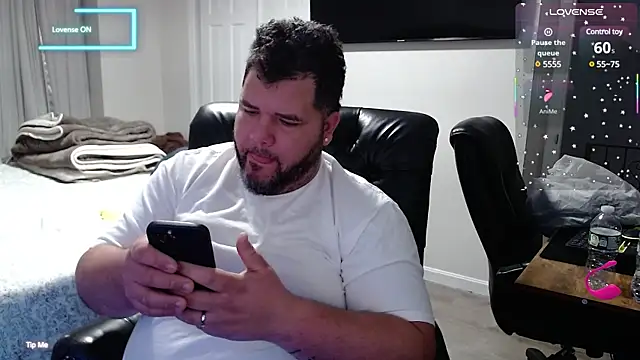 Snapshot of Gabihotxxx1 chatting on March 2, 2025, 4:25 pm Gabihotxxx1 online show from March 2, 2025, 4:25 pm