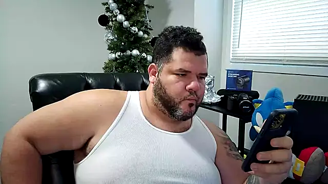 Snapshot of Gabihotxxx1 chatting on January 15, 2025, 4:32 pm Gabihotxxx1 online show from January 15, 2025, 4:32 pm