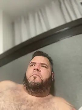 Snapshot of Gabihotxxx1 chatting on February 18, 2026, 3:15 am Gabihotxxx1 online show from February 18, 2026, 3:15 am