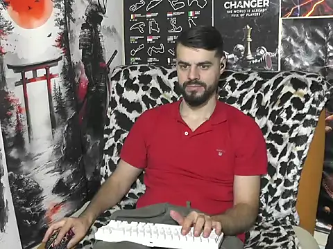 00george online show from December 14, 2025, 12:44 pm