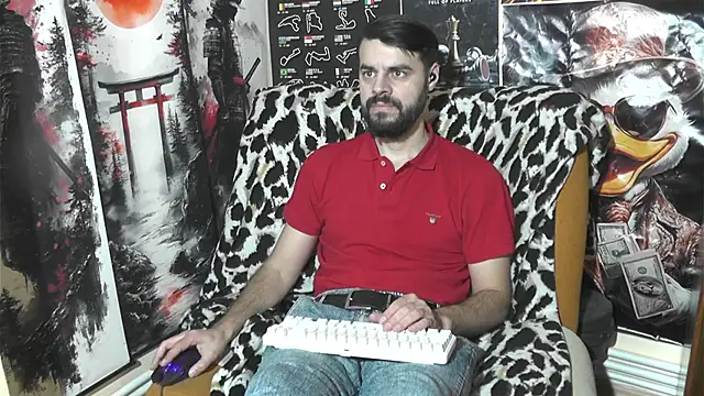 Snapshot of 00george chatting on February 17, 2026, 10:45 am 00george online show from February 17, 2026, 10:45 am