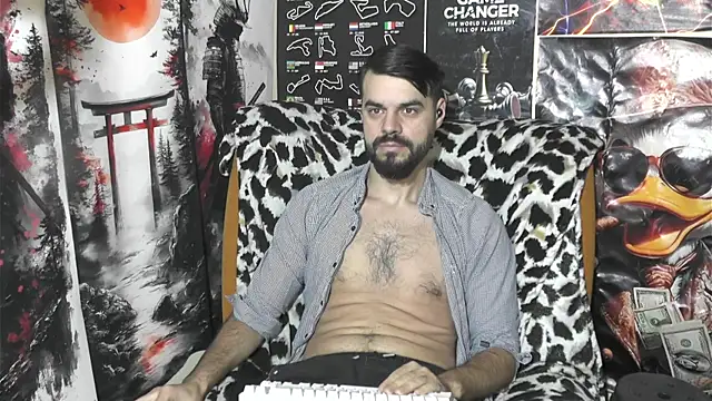 00george online show from December 21, 2025, 12:40 pm