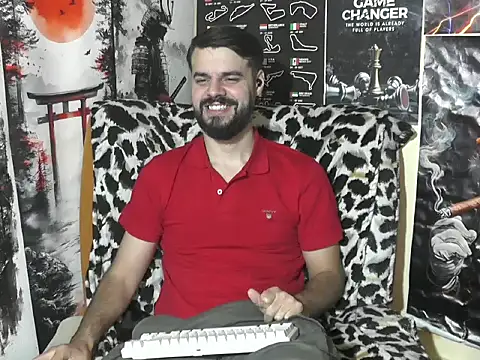 Snapshot of 00george chatting on November 25, 2025, 6:19 pm 00george online show from November 25, 2025, 6:19 pm