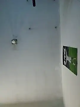 Latin summer online show from November 20, 2025, 9:15 pm